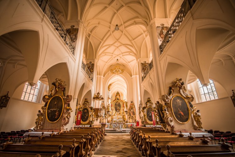 Church of the Nativity of the Virgin Mary - interior
