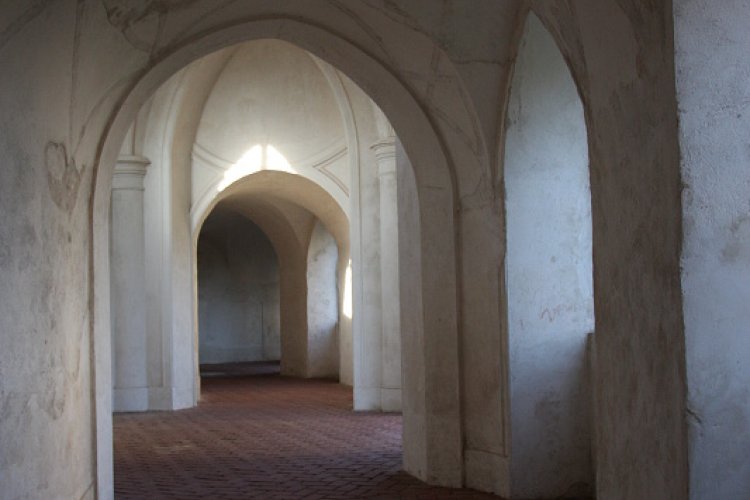 Corridors around the Church of St. John of Nepomuk
