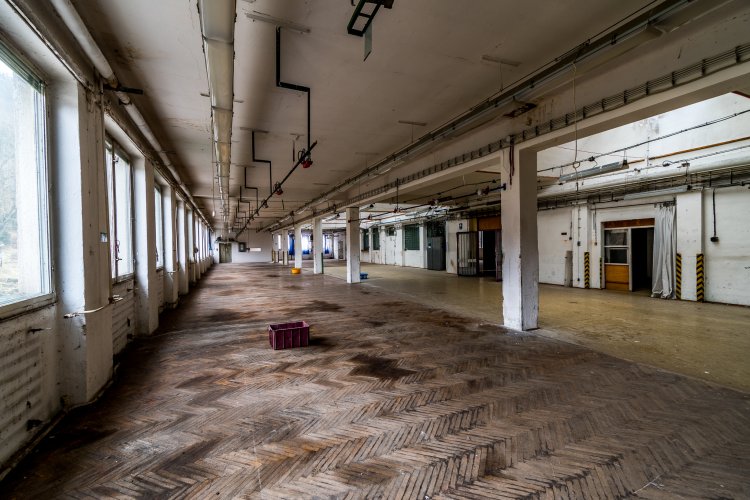 Vír Factory