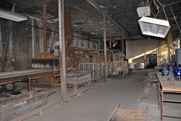 production premises - "waist"