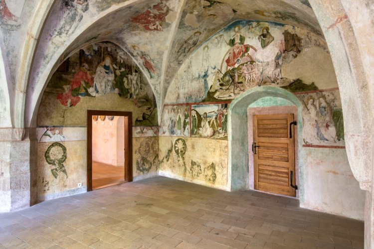 Beautiful paintings in the interior