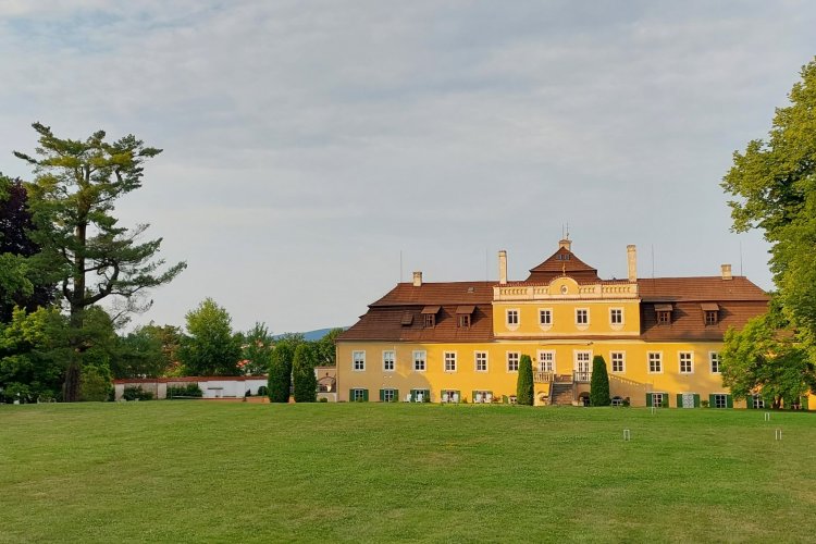 Vilémov Castle