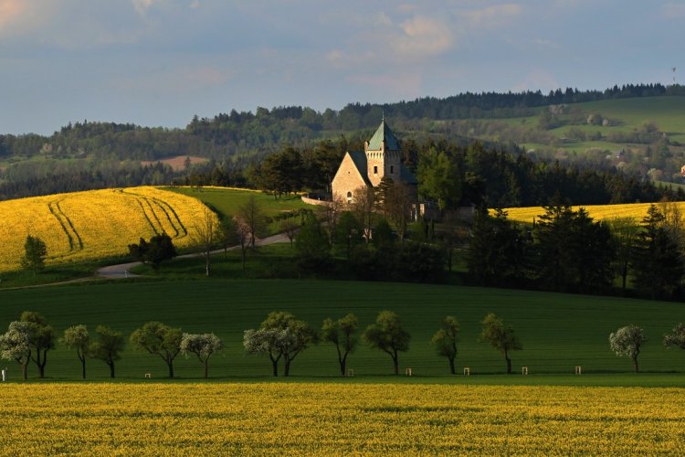 Vítochov Church