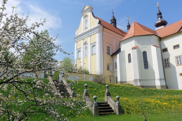 Nová Říše Monastery, view from the large monastery garden